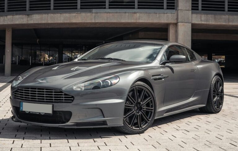 Aston Martin DBS