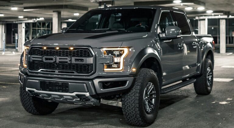 Ford F-150 Raptor